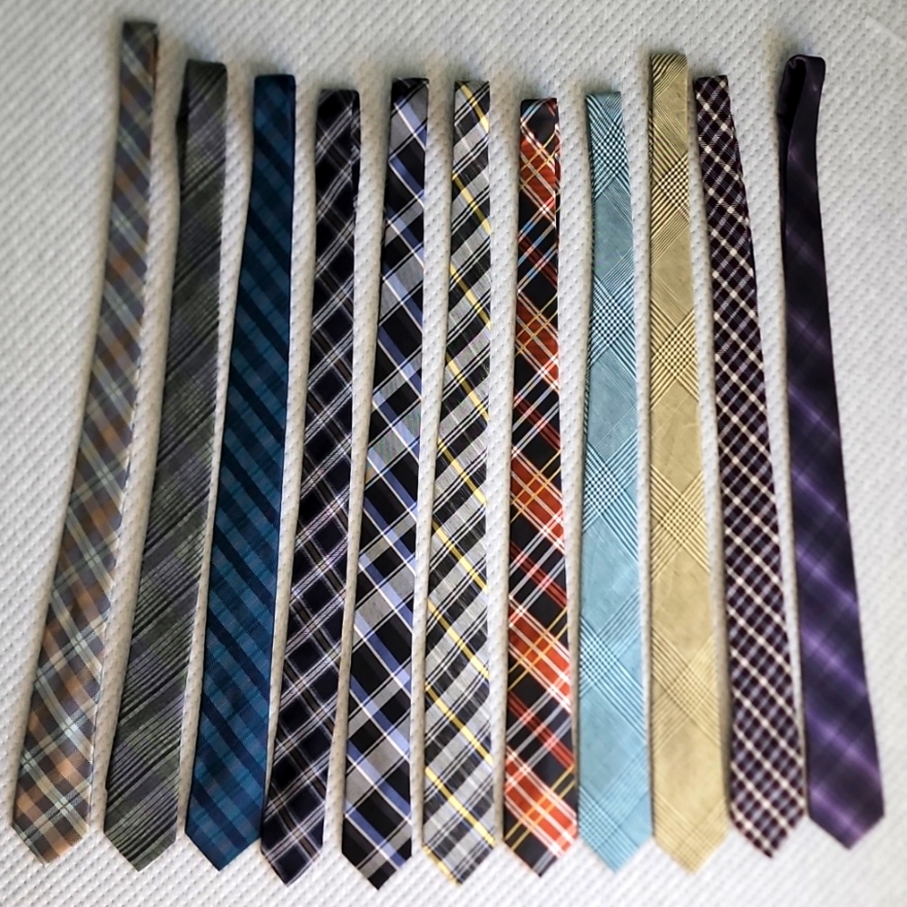 11pcs mostly New Checked ties Calvin Klein DKNY Kenneth Cole Ben Sherman Penguin